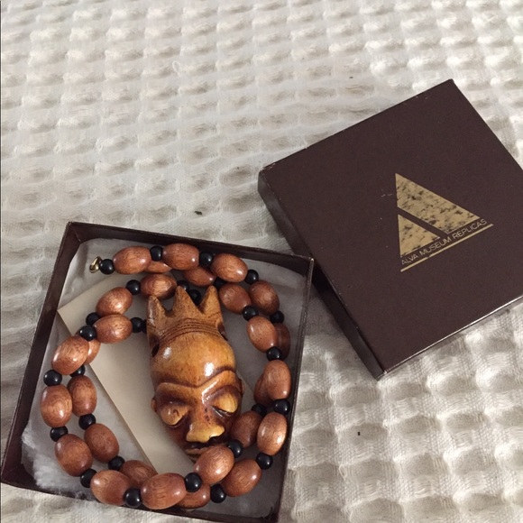 Vintage Authentic Congolese Replica Pendant - Picture 4 of 7